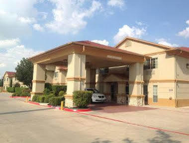 Surestay Plus By Best Western Benbrook Hotel Fort Worth